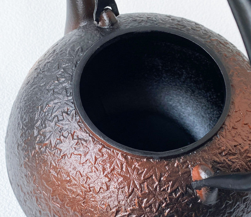 Nambu Iron Teapot Autumn Leaves 1.6 L